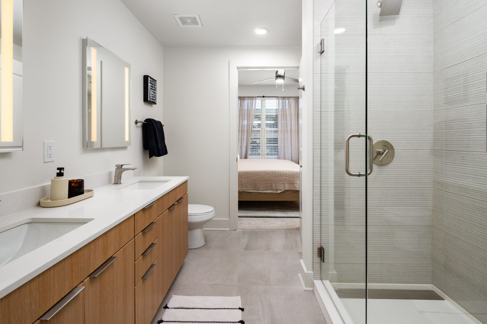 Starling_LuxuryApartmentCommunity_Bathroom_NashvilleTN